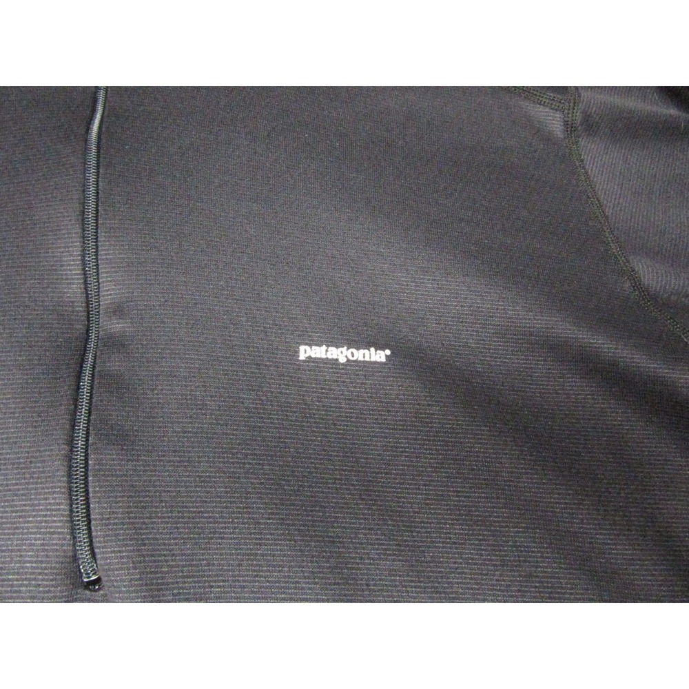 Patagonia Shirt Mens Medium Black Capilene 1/4 Zip Worn Wear Base Layer Stretch - Picture 2 of 10